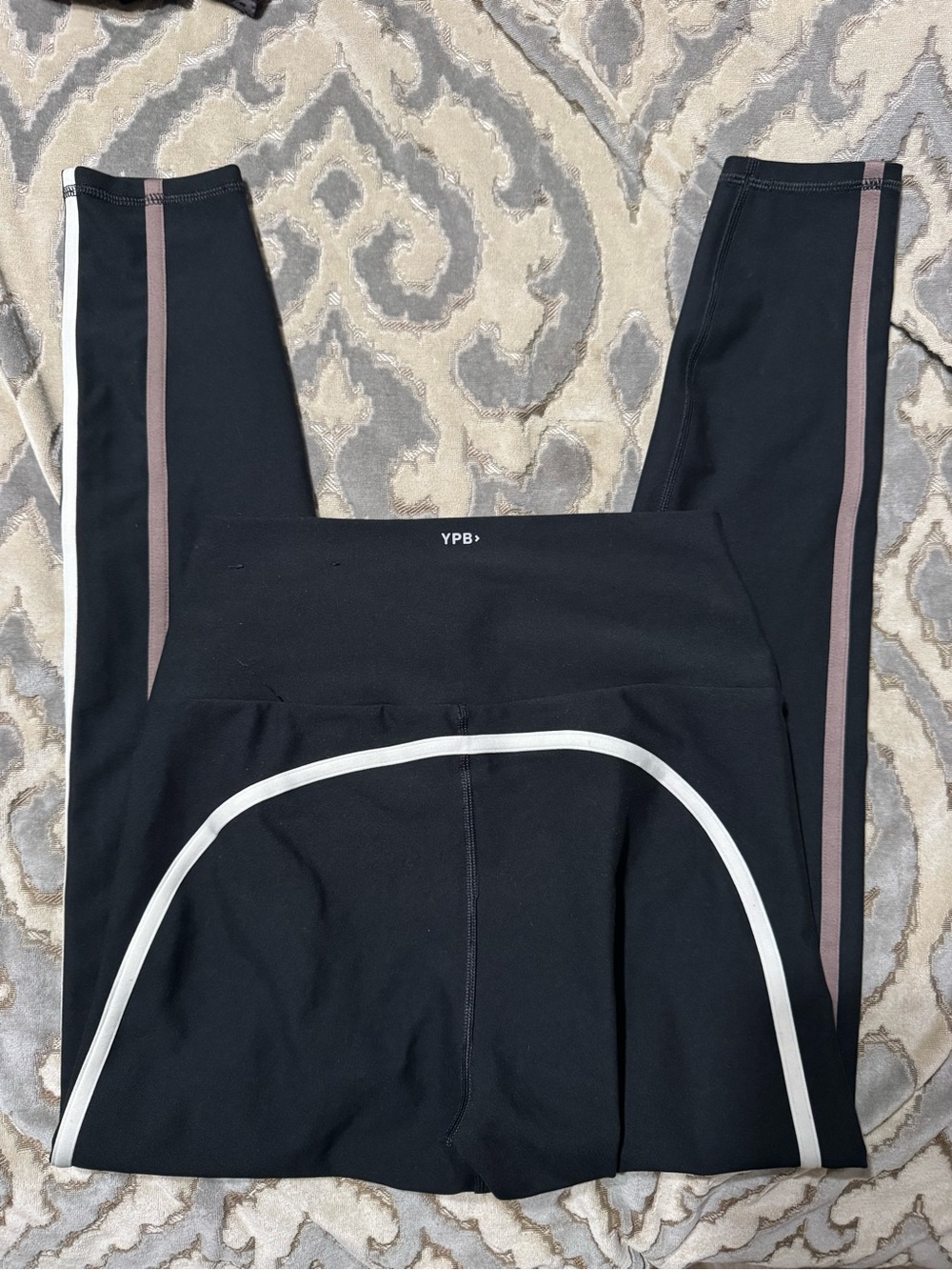Abercrombie & Fitch Black Leggings with Taupe and White Piping